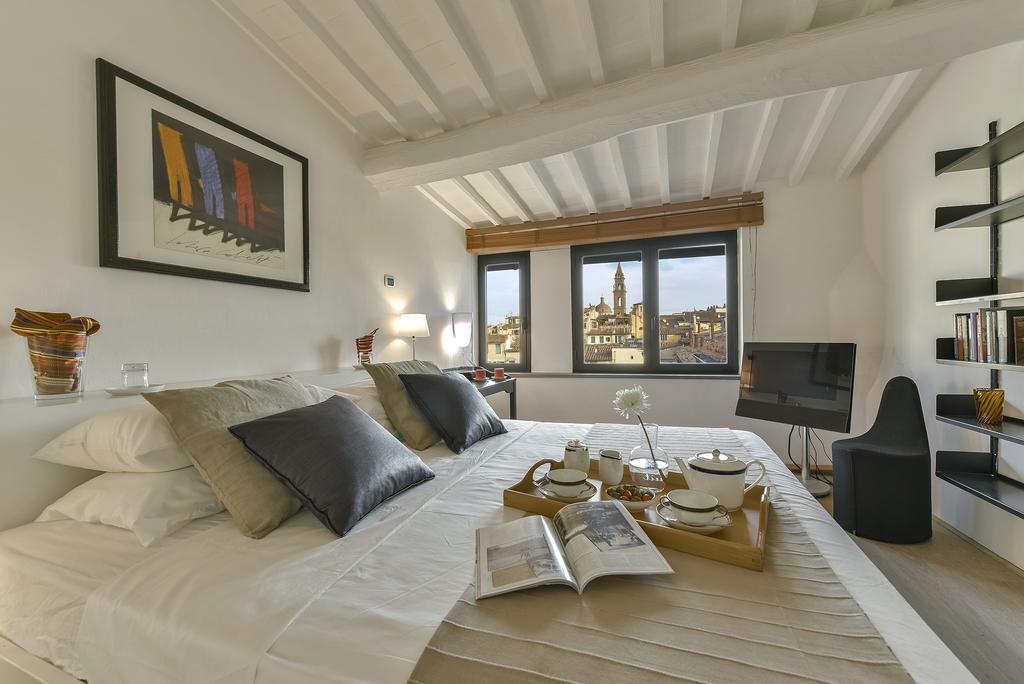 Apartment An Amazing In Oltrarno Florence