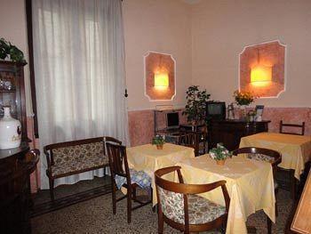 Hotel Delle Camelie