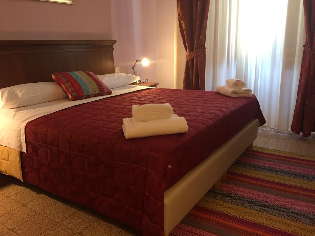 Hotel Astrid 3*