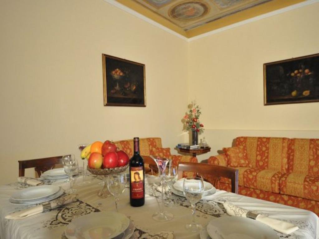 Accademia 3* Florence
