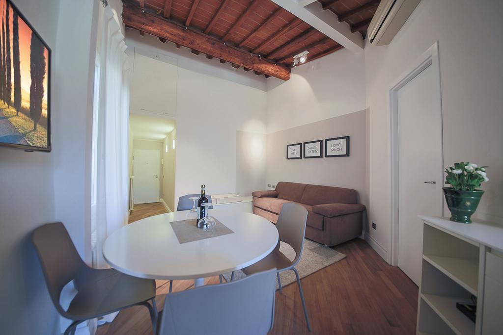 Florence- Santa Maria Novella Apartment