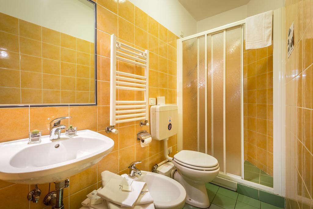 Ferretti Hotel 2*