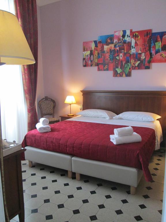 Astrid Hotel
