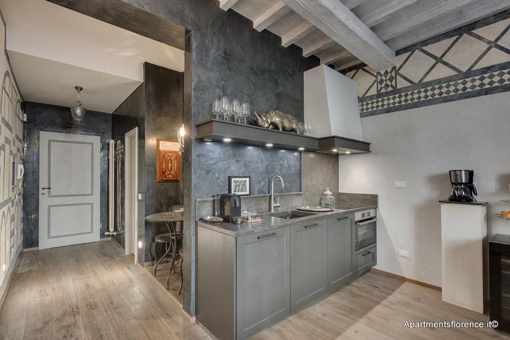 - Signoria Art Apartment *