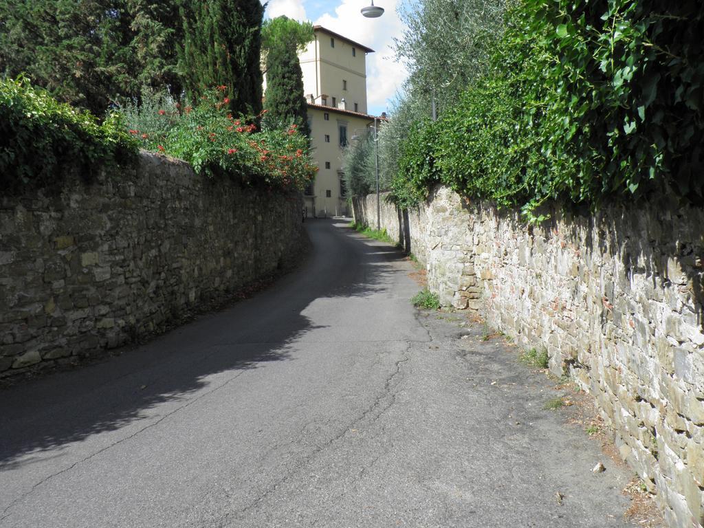 Torre Dei Lari Residenza D'epoca Bed & Breakfast Firenze