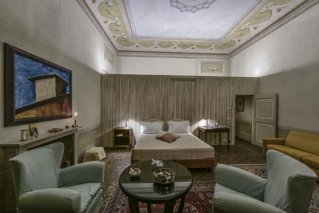 Torre Dei Lari Residenza D'epoca 3* Firenze