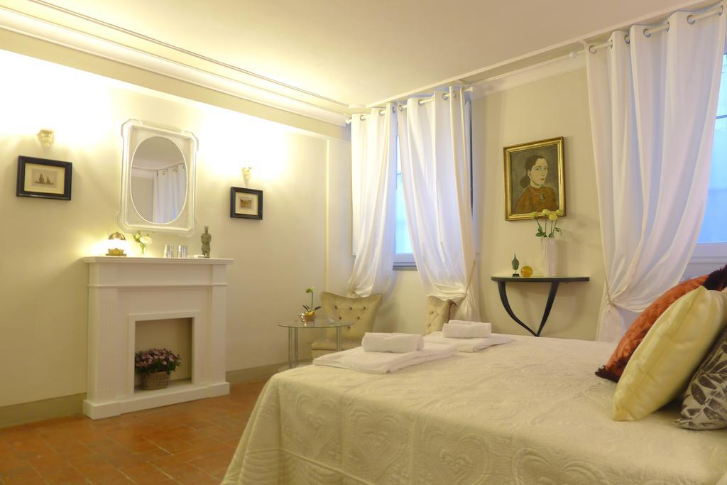 Pavone Firenze