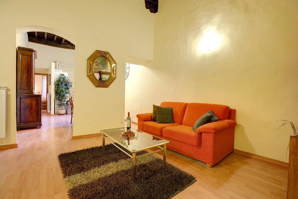 Hotel Pitti Living 2*