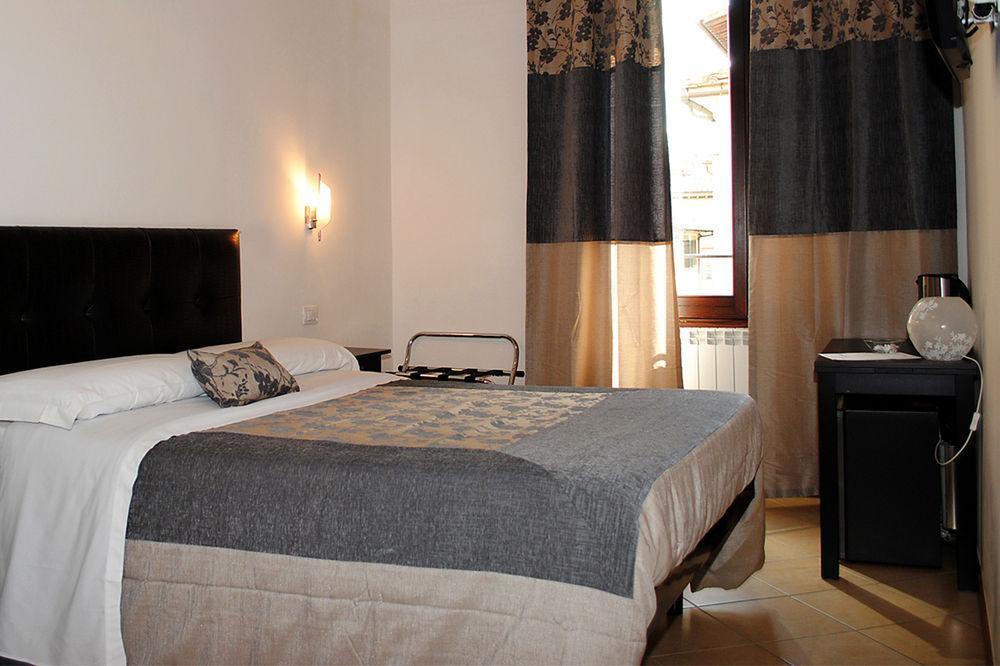 Adelaide House Gjestgiverier 2*