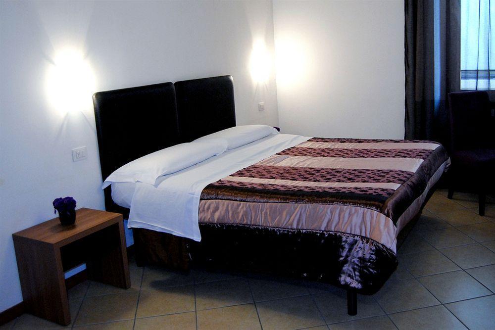 Adelaide House 2* Firenze