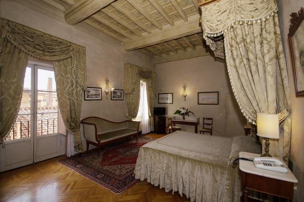 Loggiato Dei Serviti Hotel 3*