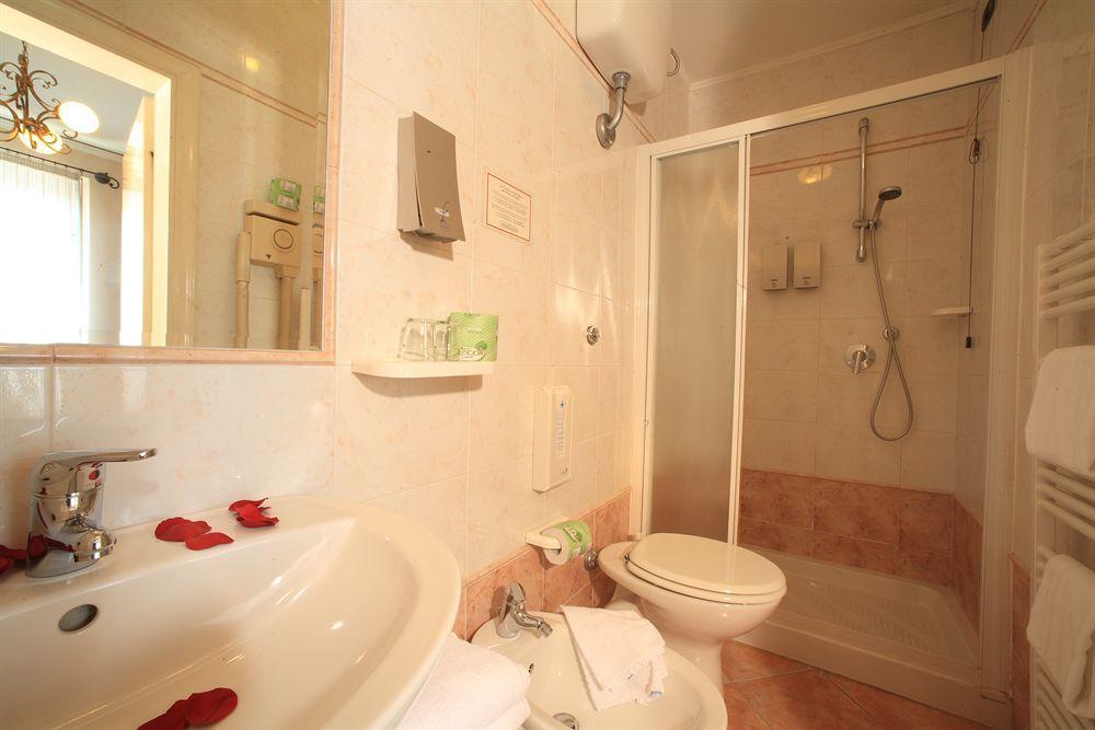 Kursaal & Ausonia Hotel 3*