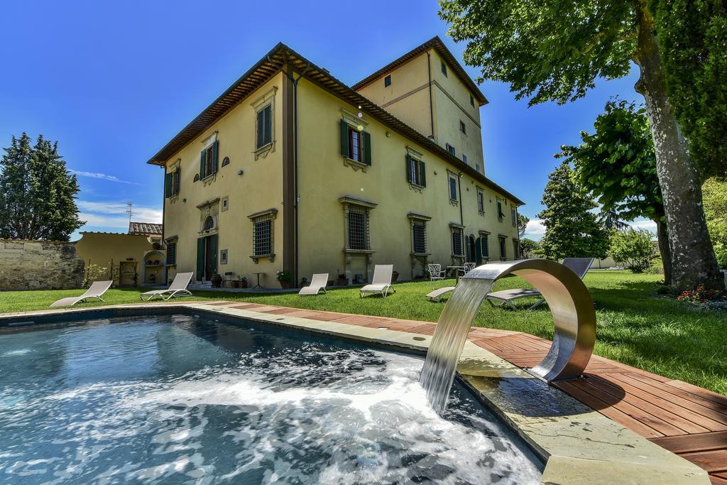 Bed & Breakfast Torre Dei Lari Residenza D'epoca 3*