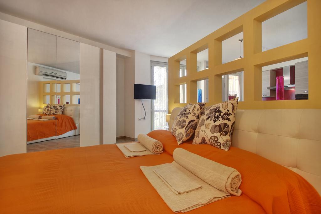 Borgo Guelfo Ii * Florence