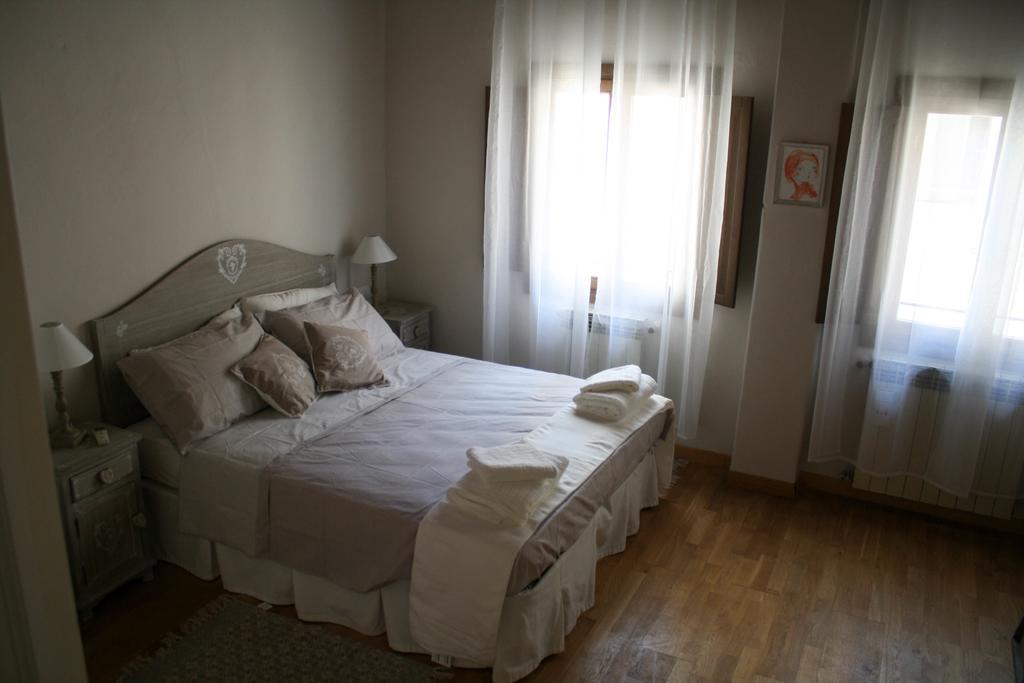 Appartamento Finestra Su *