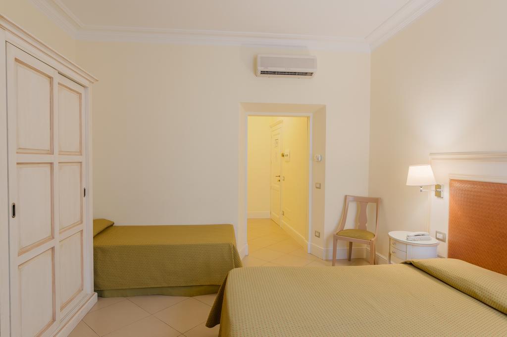 Hotel Dei Macchiaioli 3*