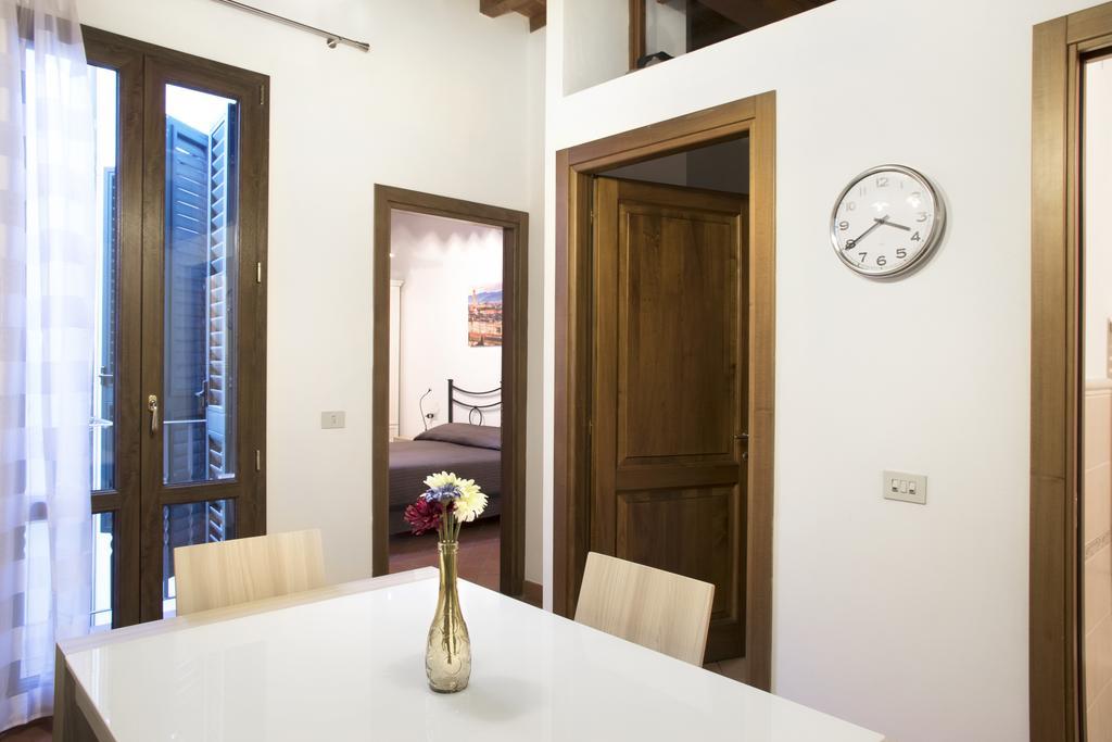 Oriuolo Palace Apartamento *