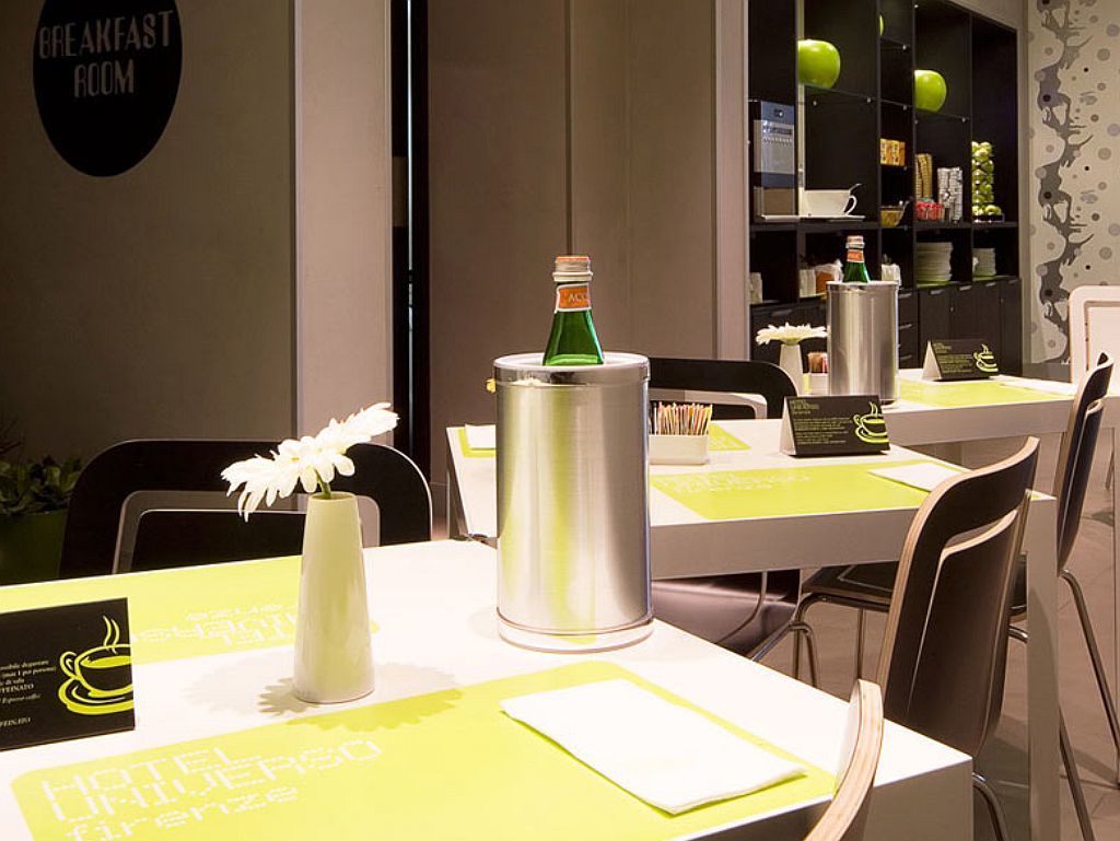 Universo Hotel 3*