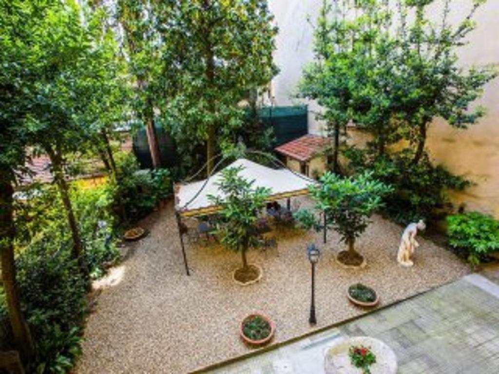 Appartamento Little Garden Donatello