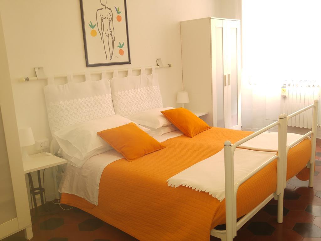 Guest house Lucretia House