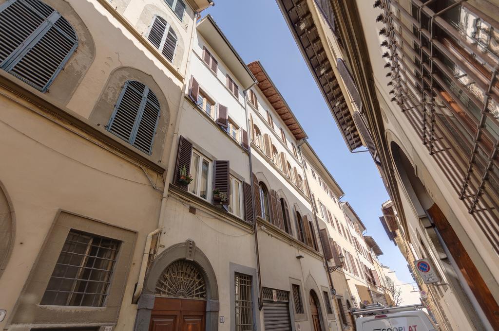 Number11 * Florence