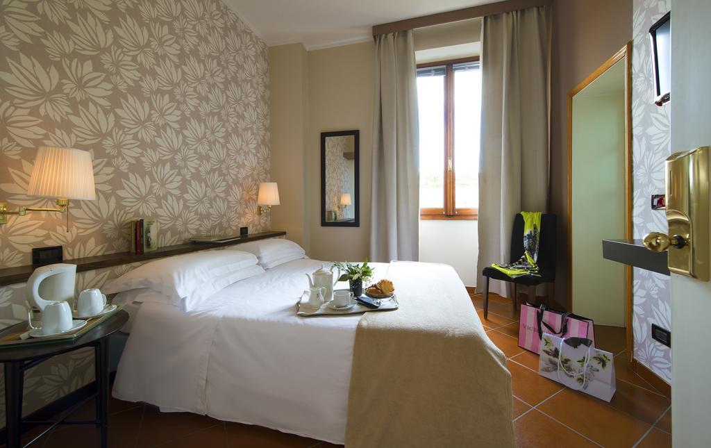 De La Pace, Sure Collection By Western Firenze