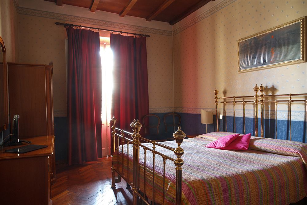 Flom Boutique 4*