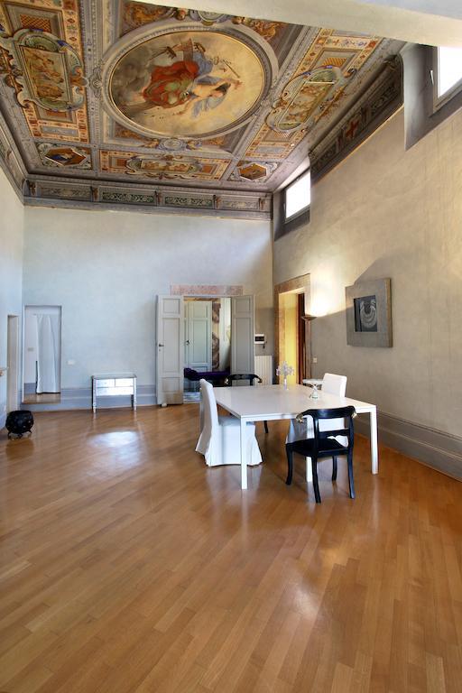 Couette-café Palazzo Tolomei - Residenza D'epoca