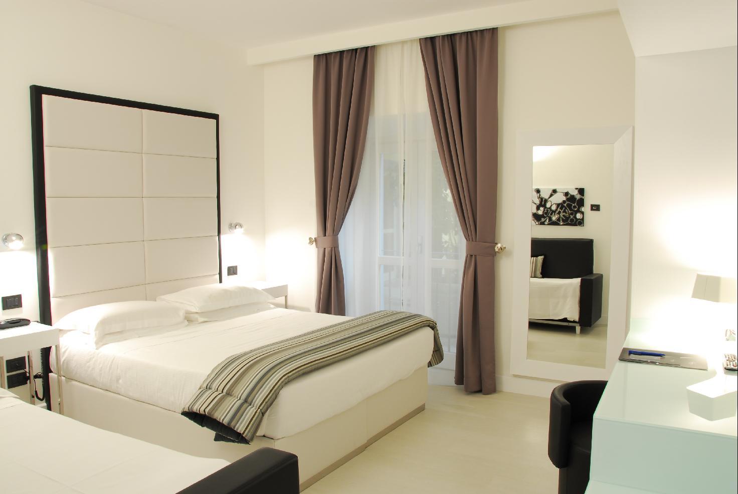 Lhp River & Hotel 5*
