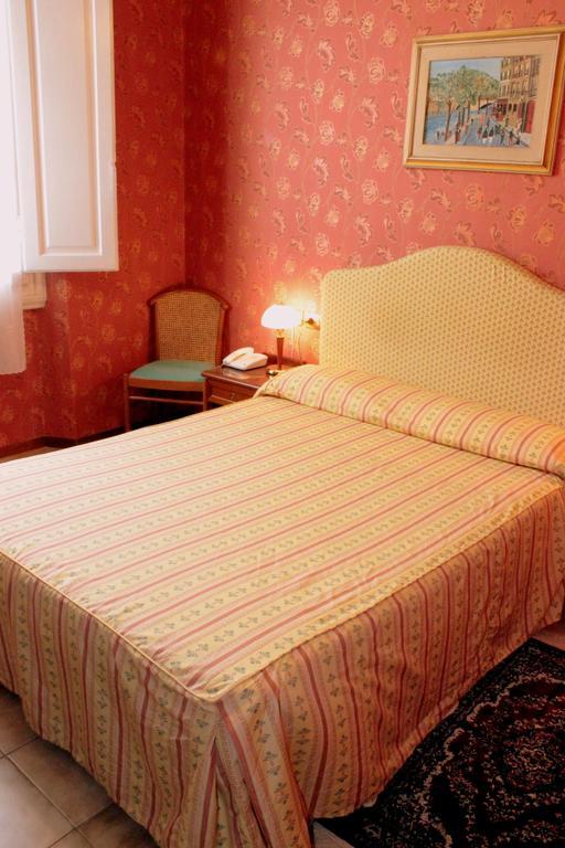 Beatrice Hotel