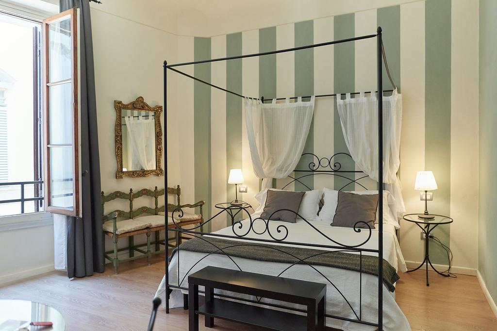 Bed & Breakfast Di Piazza Del Duomo Florence