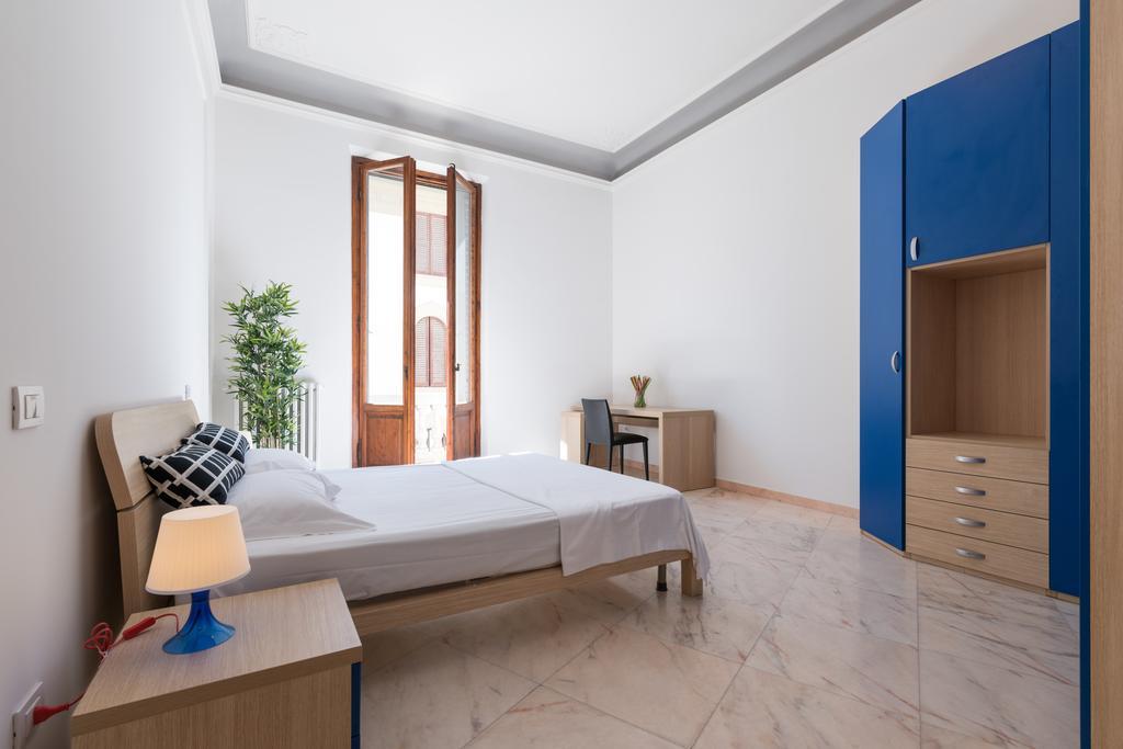 Scala Zara Uno