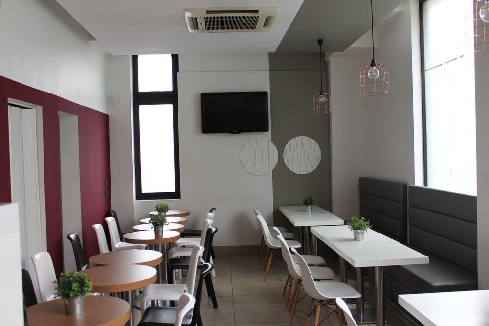 Novoli Hotell