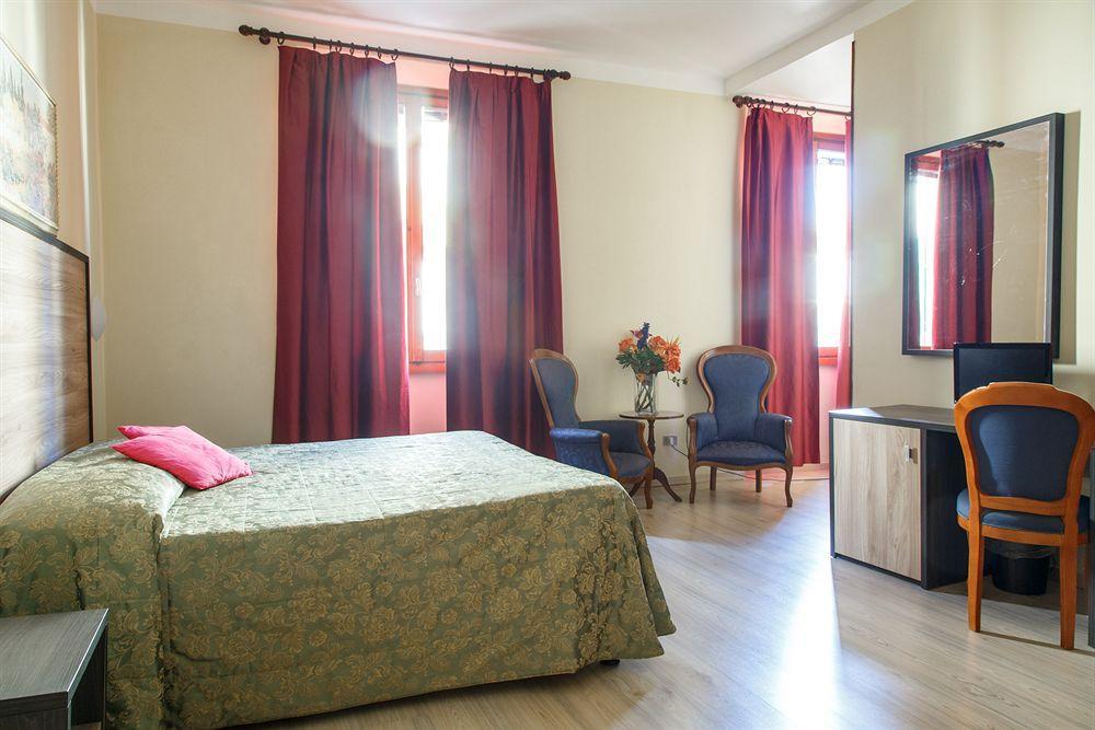 Flom Boutique 4*