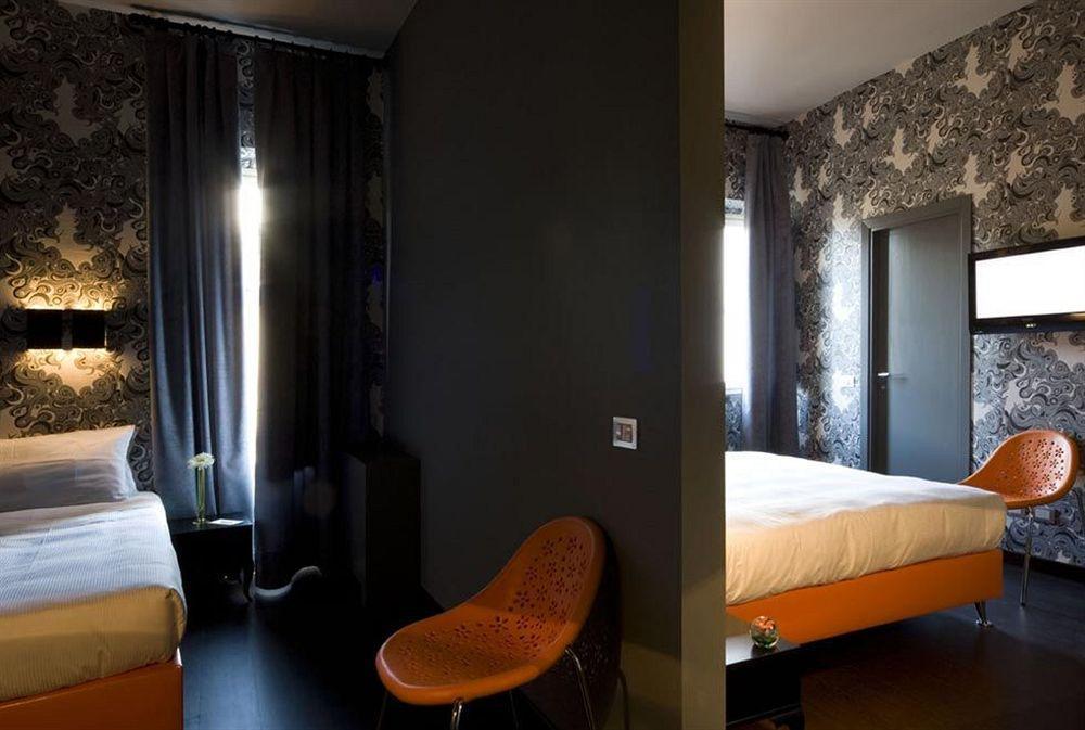 Universo Hotel