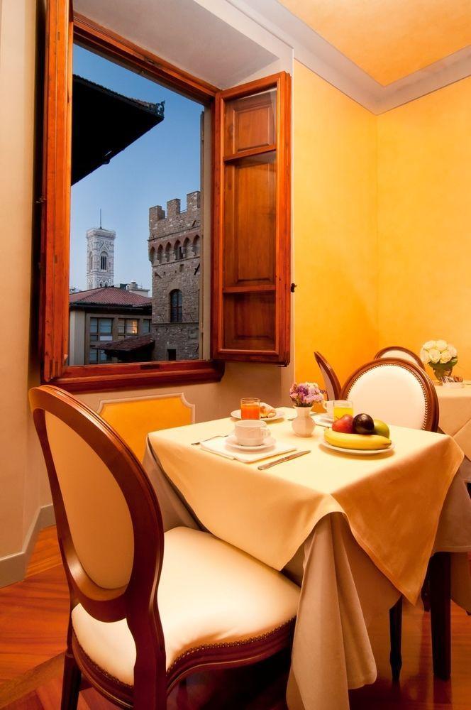 Hotel Pierre