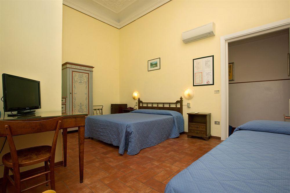 Crocini Hotell