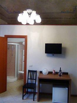 Adelaide House Firenze
