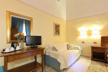 Residenza Maglioni Al Battistero Gjestgiverier Firenze