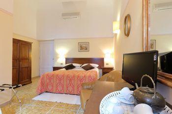 Gjestgiverier Residenza Maglioni Al Battistero