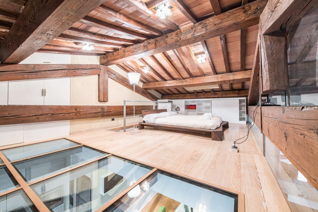 Duomo Luxury Loft By Mmega Appartement *