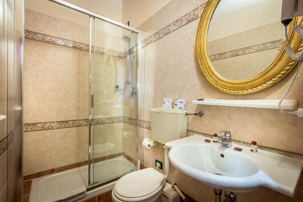 Annamaria Firenze