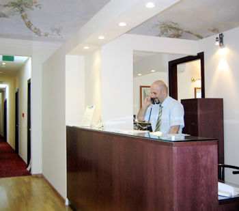 Cardinal Of - Recommended For Ages 25 To 55 Hotel