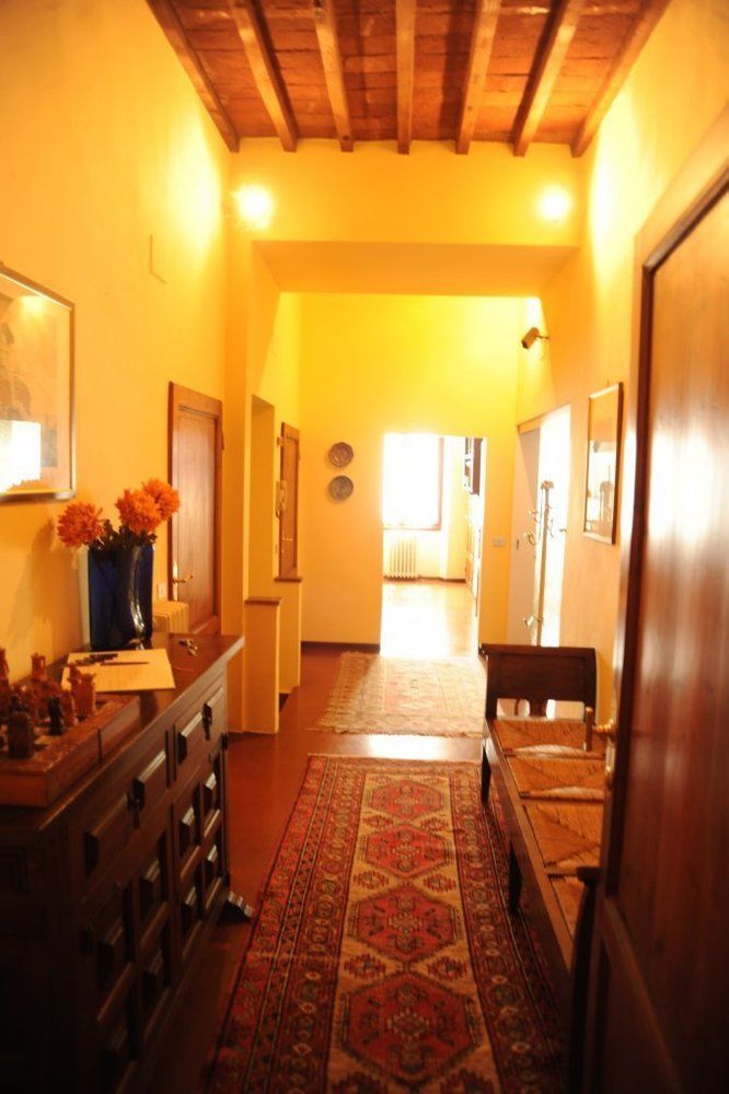La Rosa Townhouse Acomodação com café da manhã  3*