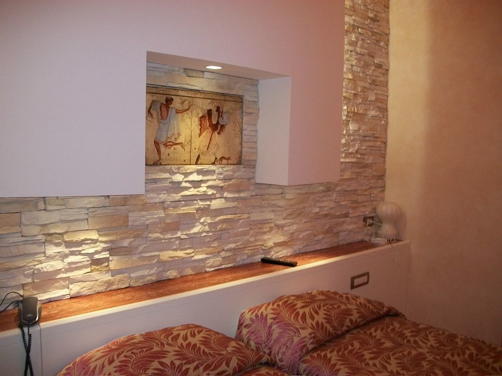 Aurora Hotel 3*