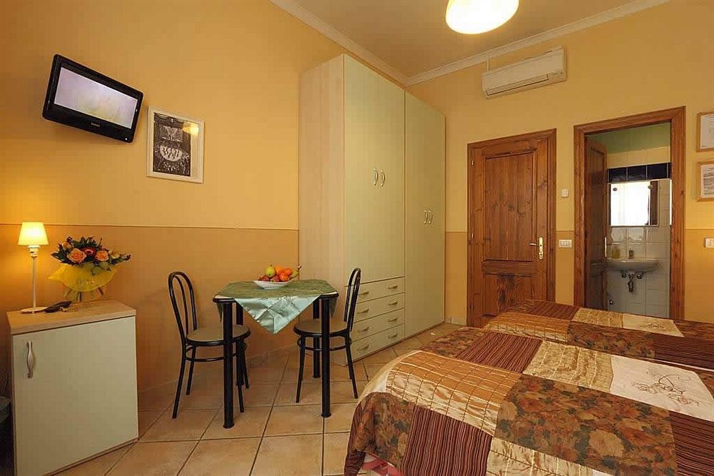 Casa de hóspedes Cimarosa Harmony 3*