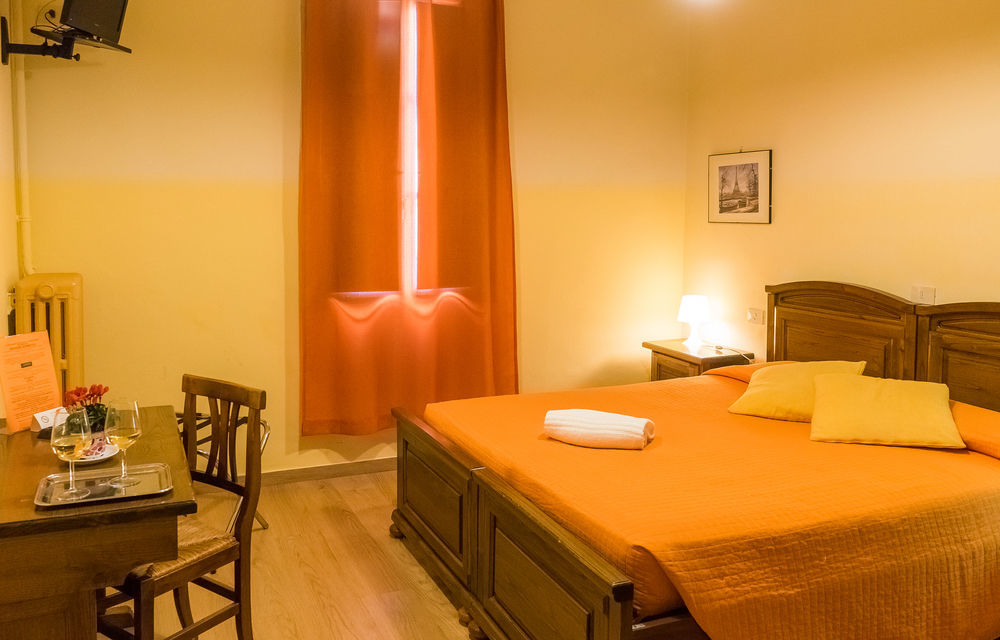 Jr Hermes Hotel 3*