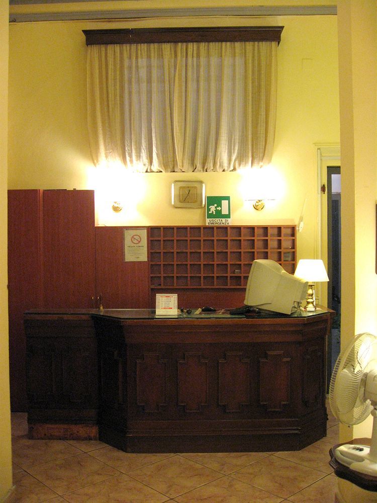 Bijou Hotel 3*