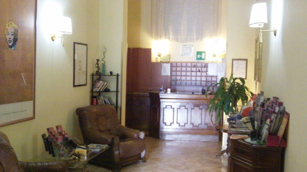 Bijou Hotel 3*
