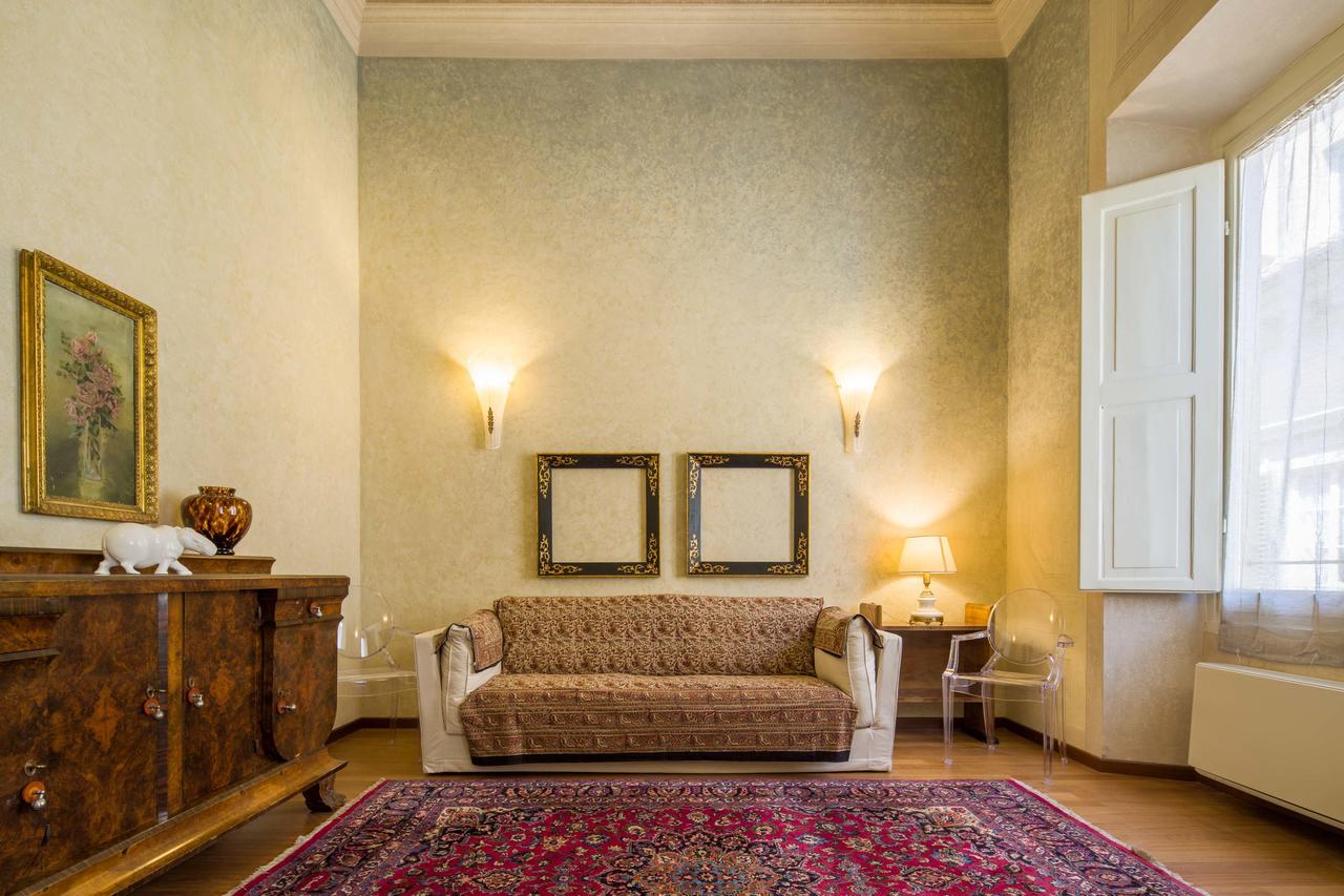 Tornaquinci Palace Appartement *